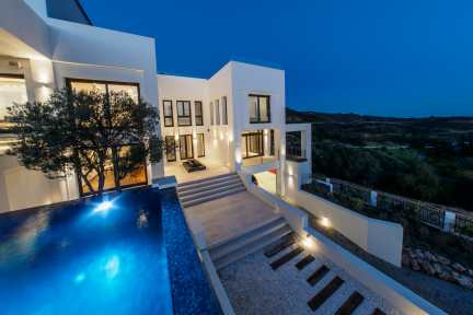 Luxury Villa